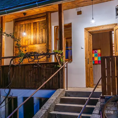 Minifaktura Loft & Reggelizo Es Etelbar Διαμέρισμα *