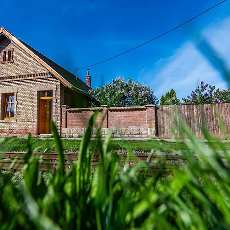 Minifaktura Loft * Szokolya