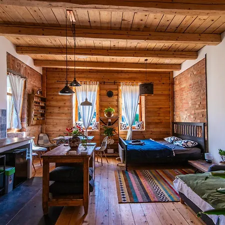 Minifaktura Loft & Reggelizo Es Etelbar Διαμέρισμα *