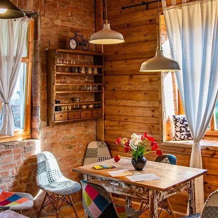 Minifaktura Loft & Reggelizo Es Etelbar Διαμέρισμα Szokolya