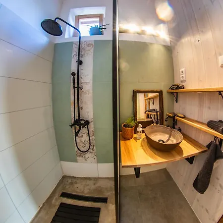 Minifaktura Loft & Reggelizo Es Etelbar Szokolya