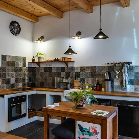 Minifaktura Loft & Reggelizo Es Etelbar Διαμέρισμα