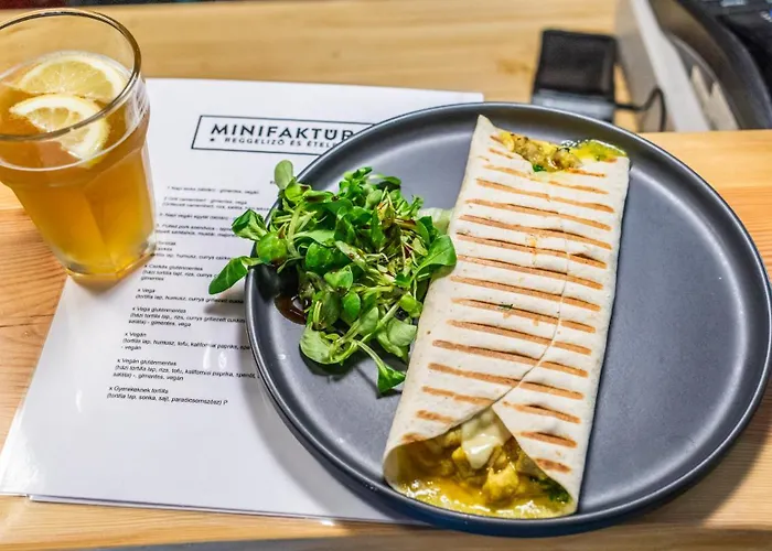 Minifaktura Loft & Reggelizo Es Etelbar Lejlighed Szokolya