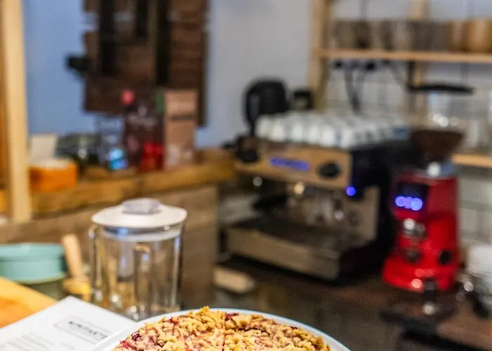 Minifaktura Loft & Reggelizo Es Etelbar Szokolya